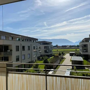Neu, Zentral, Schoen, Bergblick, Suedterrasse Freilassing