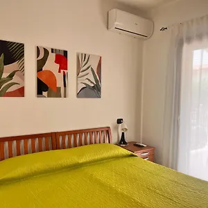Casa Grecale Girasole